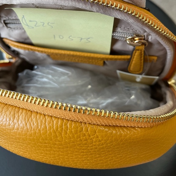 Mk backpack - Picture 2 of 6